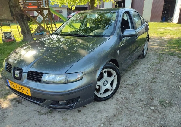 Volvo S60 cena 3000 przebieg: 280000, rok produkcji 2004 z Poniatowa małe 277